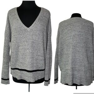 White + Warren Extended Shoulder V-Neck Sweater High & Low Cotton Grey Large